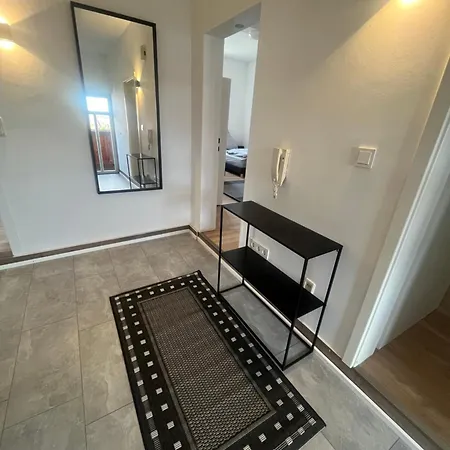 Neuwertig & Modern - Ferienwohnung Zentral In Forchheim *